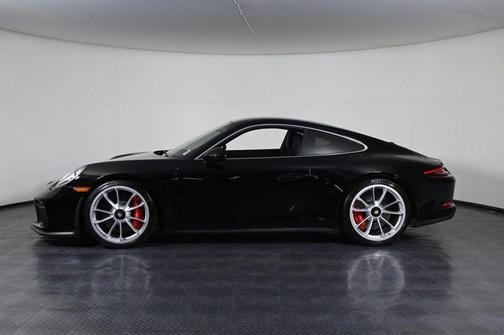 Black 2018 Porsche 911 GT3
