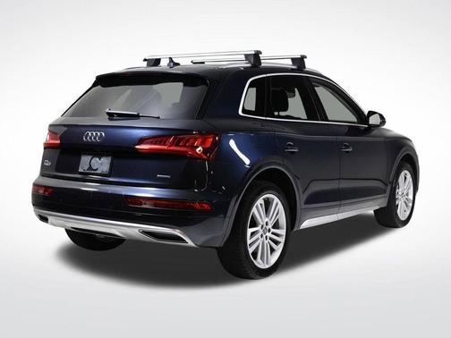 2020 Audi Q5 40 Premium Plus