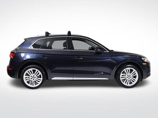 2020 Audi Q5 40 Premium Plus