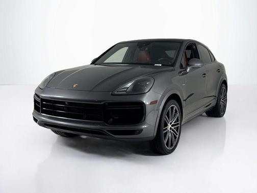 2022 Porsche Cayenne Turbo S