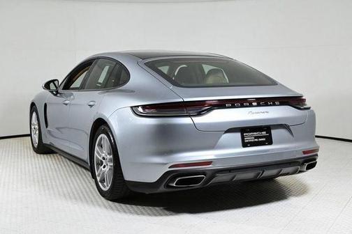 2021 Porsche Panamera RWD
