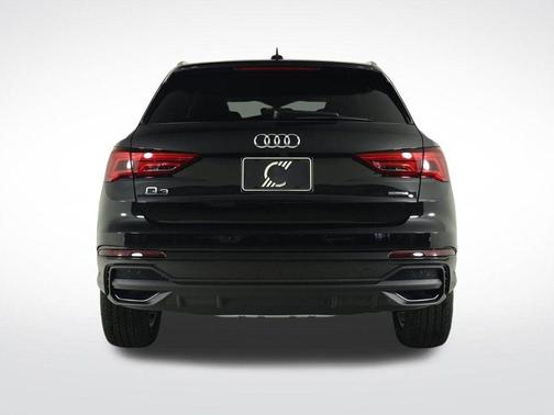 2025 Audi Q3 45 S line Premium