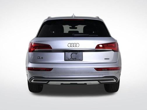 2023 Audi Q5 45 Prestige