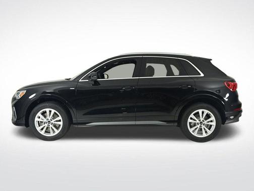 2025 Audi Q3 45 S line Premium