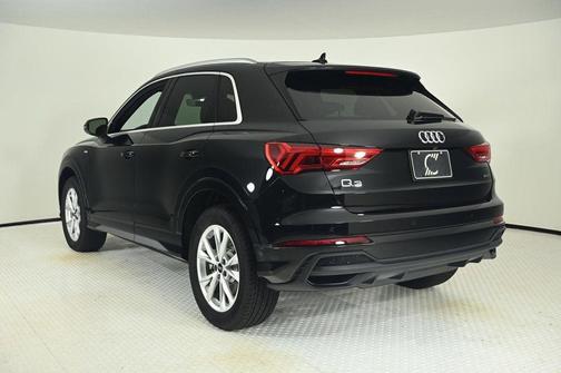 2025 Audi Q3 45 S line Premium