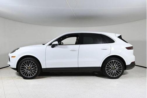 2021 Porsche Cayenne Base