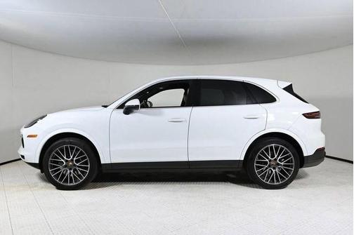 2021 Porsche Cayenne Base