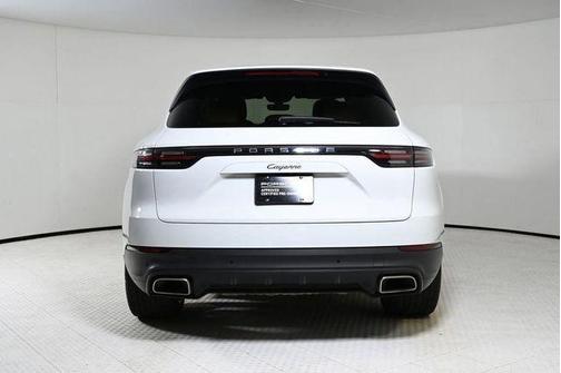 2021 Porsche Cayenne Base
