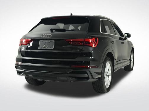 2025 Audi Q3 45 S line Premium