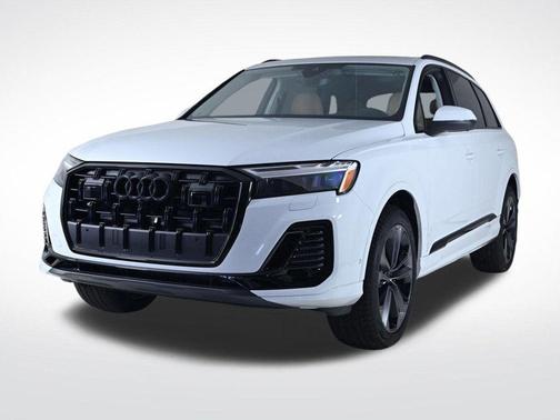 2026 Audi Q7 55 Premium Plus