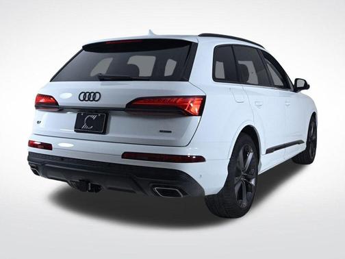 2026 Audi Q7 55 Premium Plus