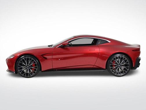 2023 Aston Martin Vantage 