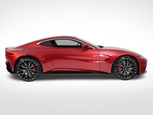 2023 Aston Martin Vantage 