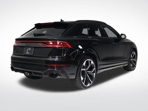 2022 Audi RS Q8 4.0T quattro
