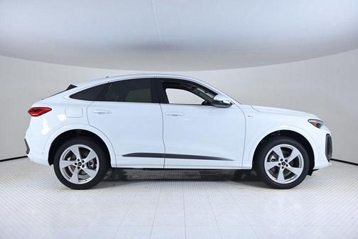 2025 Audi Q5 2.0T Premium