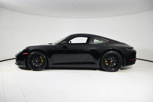2023 Porsche 911 Carrera GTS