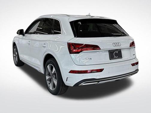 2025 Audi Q5 40 Premium