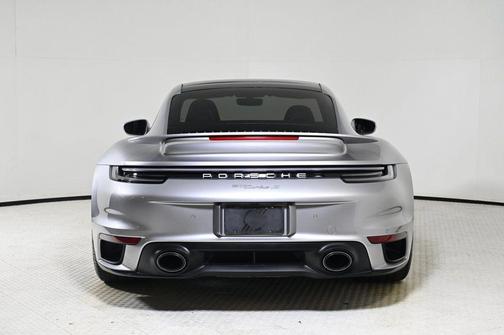 2021 Porsche 911 Turbo