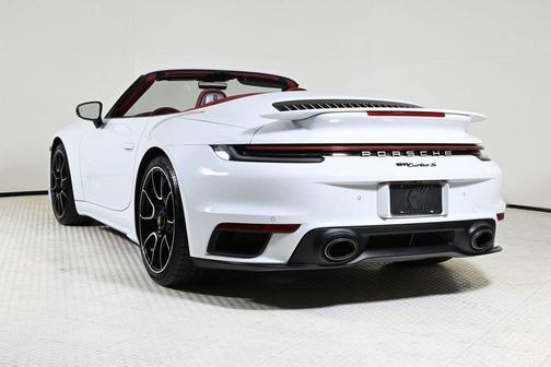 2022 Porsche 911 Turbo S