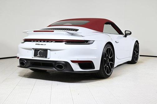 2022 Porsche 911 Turbo S