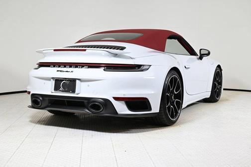 2022 Porsche 911 Turbo S