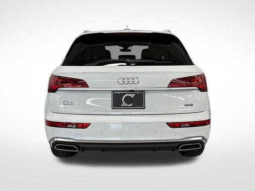 2025 Audi Q5 45 S line quattro Premium