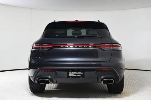 2025 Porsche Macan T