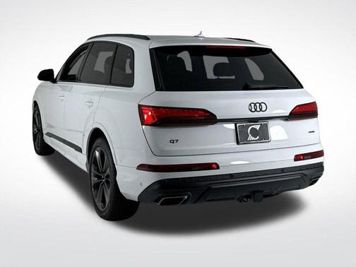 2025 Audi Q7 55 Prestige