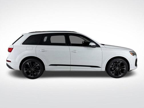 2025 Audi Q7 55 Prestige