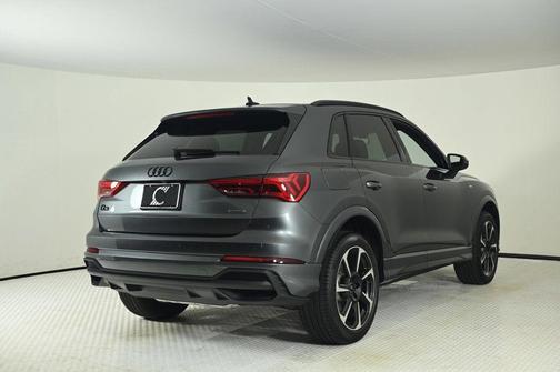 2025 Audi Q3 45 S line Premium