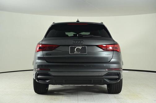 2025 Audi Q3 45 S line Premium