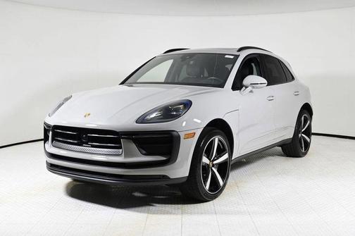 2024 Porsche Macan Base