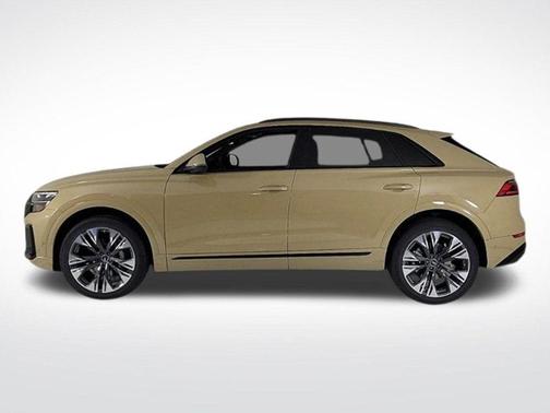 2025 Audi Q8 Premium Plus