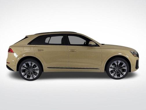 2025 Audi Q8 Premium Plus