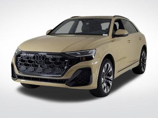 2025 Audi Q8 Premium Plus