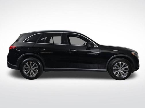 Black 2026 Mercedes-Benz GLC 300 Base