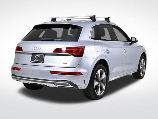 2023 Audi Q5 40 Premium Plus