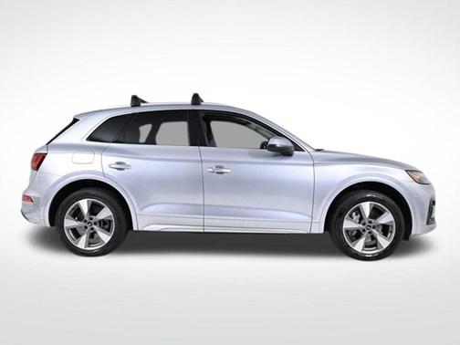 2023 Audi Q5 40 Premium Plus