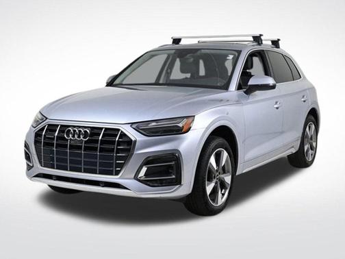 2023 Audi Q5 40 Premium Plus