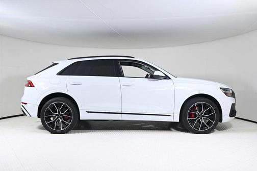 2020 Audi Q8 55 Premium Plus