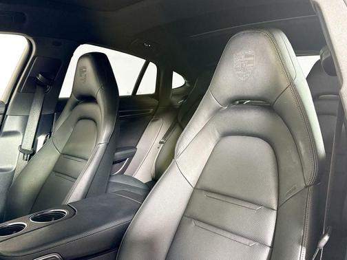 Amethyst Metallic 2023 Porsche Panamera Platinum Edition