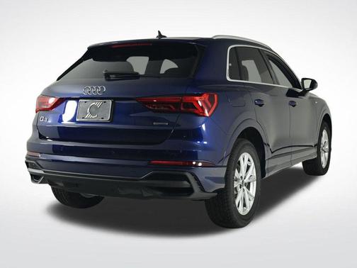 2025 Audi Q3 45 S line Premium