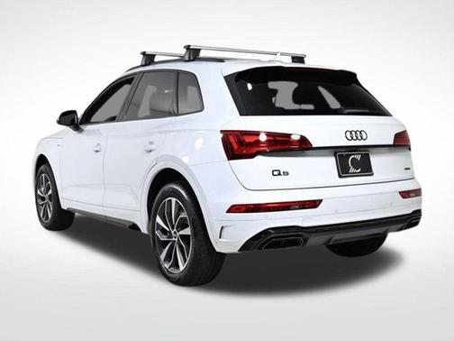 2024 Audi Q5 45 S line quattro Premium