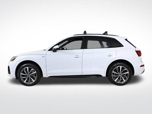 2024 Audi Q5 45 S line quattro Premium