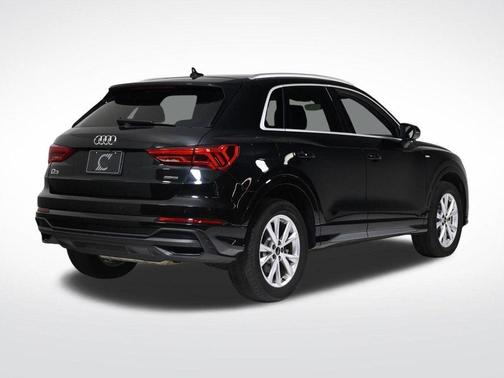 2023 Audi Q3 45 S line Premium Plus