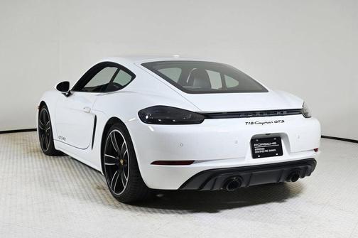 2024 Porsche 718 Cayman GTS 4.0