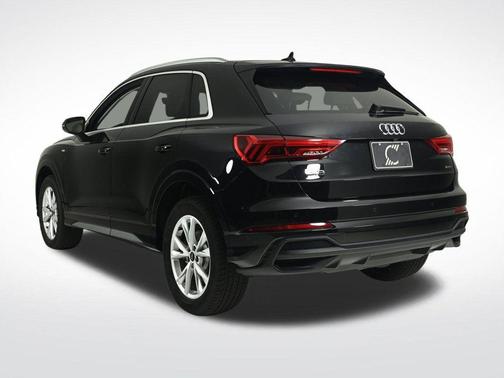 2025 Audi Q3 45 S line Premium