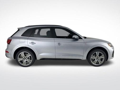 2025 Audi Q5 45 S line quattro Premium