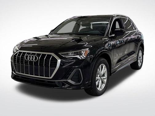 2025 Audi Q3 45 S line Premium