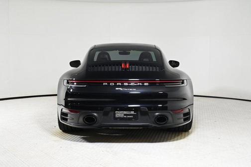 2023 Porsche 911 Carrera